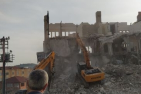 Adıyaman'da madde etkisinde yığılan şahıs vatandaşlar tarafından kurtarıldı