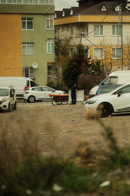 Afyonkarahisar'da otomobil ve hafif ticari araç çarpıştı, 8 yaralı
