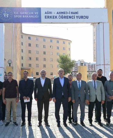 Ağrı Valisi Bozkurt KYK yurtlarındaki çalışmaları inceledi