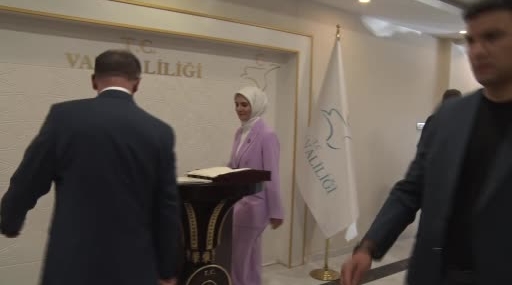 Aile ve Sosyal Hizmetler Bakanı Göktaş Van'da incelemelerde bulundu