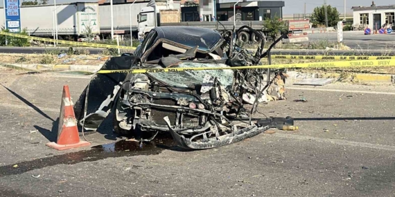 Aksaray'da otomobil kazası: 2 ölü, 2 yaralı