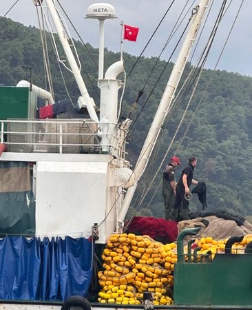 Alanya ve Demre'de 285 Kilogram Kaçak Tütün Ele Geçirildi