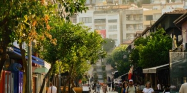 Alanya'da eşini ve kayınvalidesini bıçaklayan kişi adliyeye sevk edildi