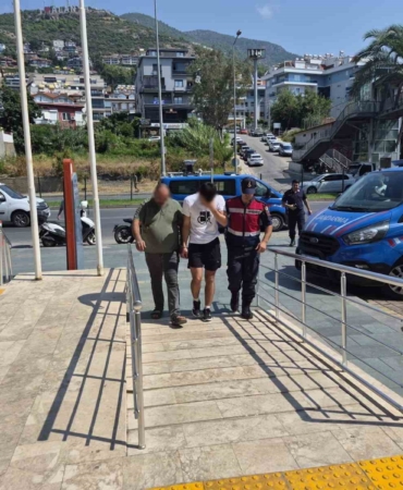 Alanya'da uyuşturucu operasyonu: 2 kişi tutuklandı