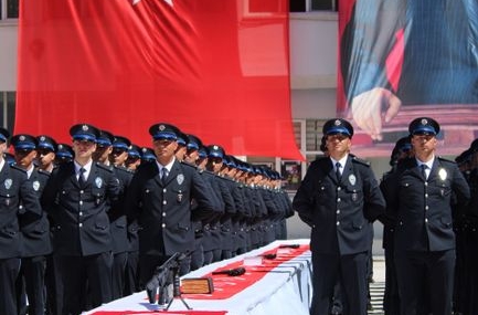 Alihan Kuriş liderliğindeki suç örgütüne 17 ilde operasyon düzenlendi