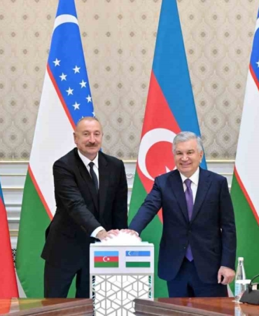 Aliyev ve Mirziyoyev Taşkent'te Görüşme Gerçekleştirdi