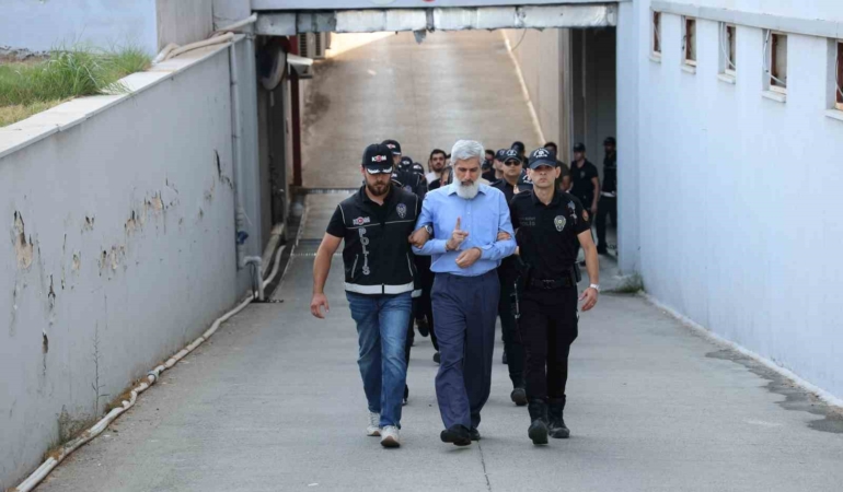 Alparslan Kuytul ve eşi tutuklandı