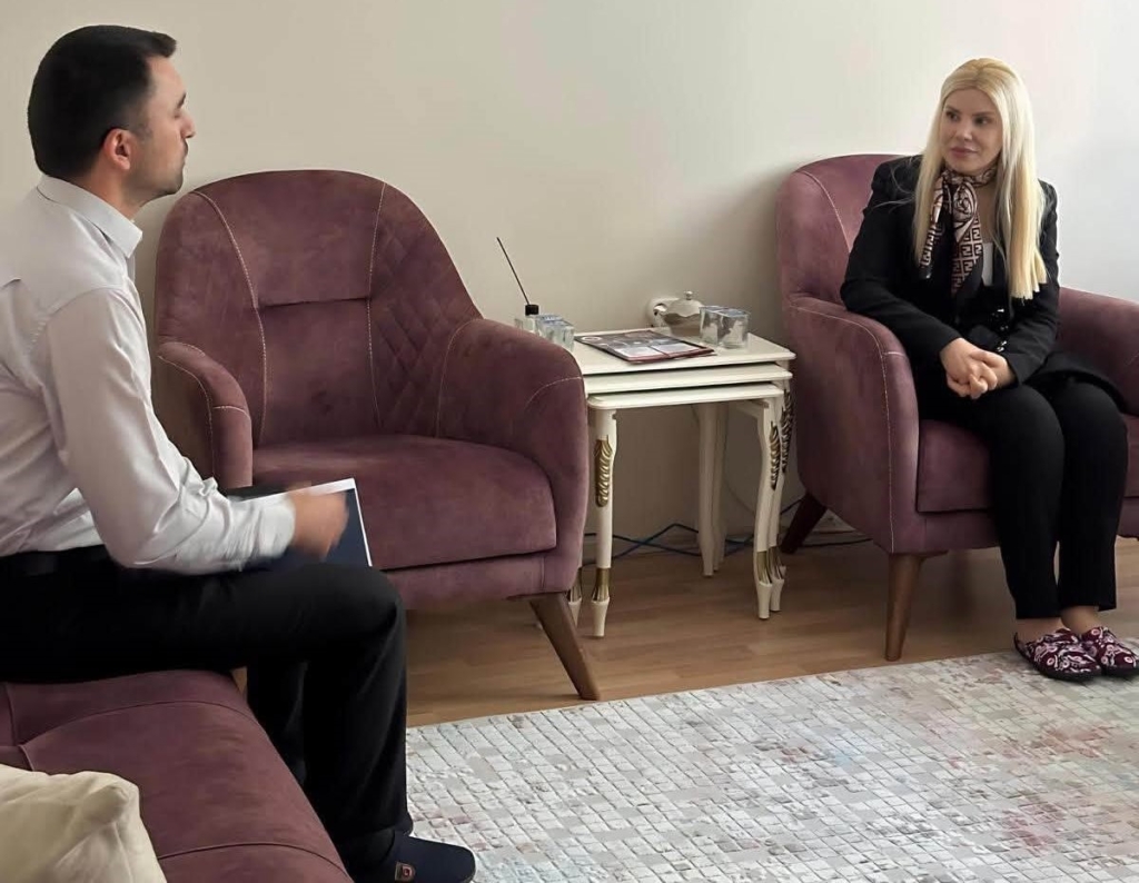 Altıntaş Kaymakamı Yıldırım, Kur’an Kursunu Ziyaret Etti