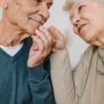 Alzheimer bakımında tiyatro ile yenilikçi eğitim modeli