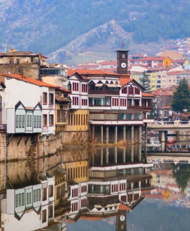 Amasya Milletvekili İpek: Türkiye sağlıkta dünya örneği