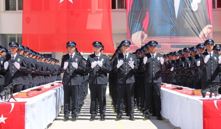 Ankara'da Motosikletli Polis Timleri Mezuniyet Töreni Düzenlendi