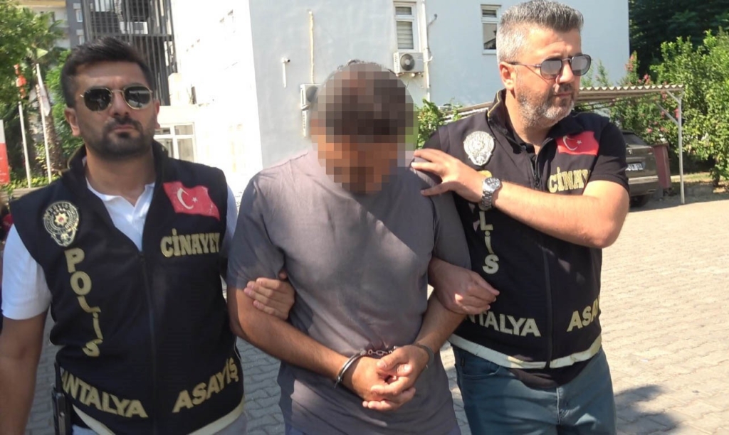 Antalya Havalimanı'nda cinayet: Emekli polis tutuklandı