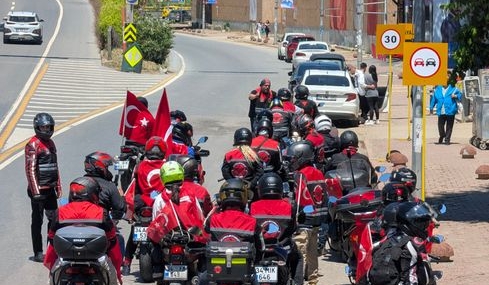 Antalya'da gürültü yapan motosiklet sürücüsüne 305 bin lira ceza