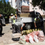 ANTALYA'DA SON KULLANMA TARİHİ BULUNMAYAN VE SÜRESİ GEÇMİŞ 152 KİLO ET İLE 20 BİDON TURŞUYA EL KONULDU MÜHÜRLENEN İŞLETMEYE 26 BİN 360 TL İDARİ PARA CEZASI UYGULANDI