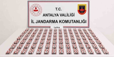 Antalya'da uyuşturucu operasyonunda 5 kişi gözaltına alındı