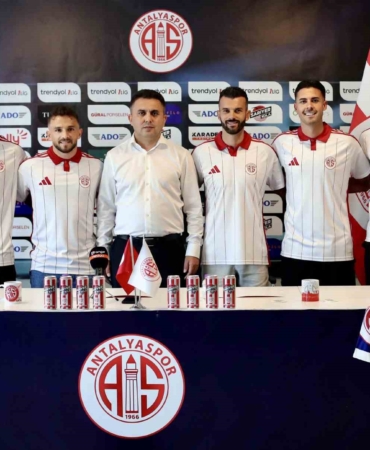 Antalyaspor transfer yasağını kaldırarak 5 futbolcuyla anlaştı
