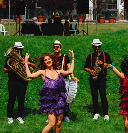 Aşkın Nur Yengi, Ankara ve İstanbul'da Konser Verecek