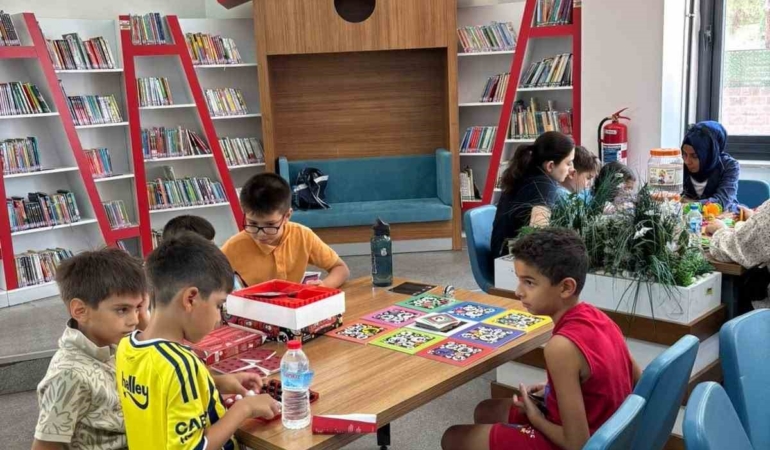 Aydın'da çocuklar zeka oyunlarıyla eğlendi