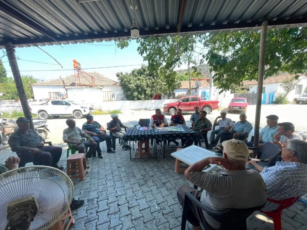 Aydın'da üreticilere yangın ve tarımsal üretim uyarısı yapıldı