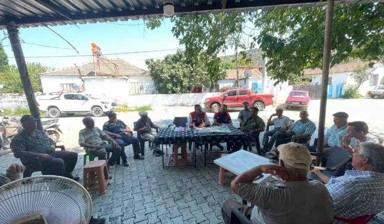Aydın'da üreticilere yangın ve tarımsal üretim uyarısı yapıldı