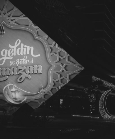 Bakan Tekin, Ramazan etkinlikleri nedeniyle eleştirildi