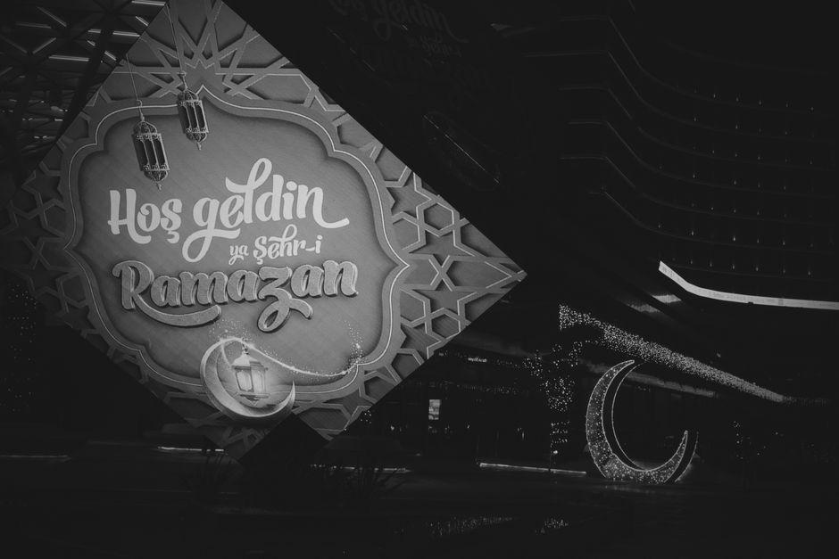 Bakan Tekin, Ramazan etkinlikleri nedeniyle eleştirildi