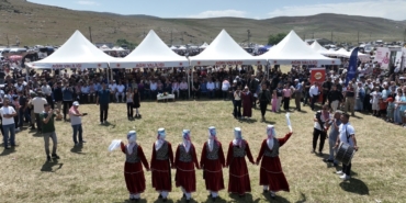 Balık Gölü'nde Şenlik Coşkusu: Ağrı'nın Doğal Güzellikleri