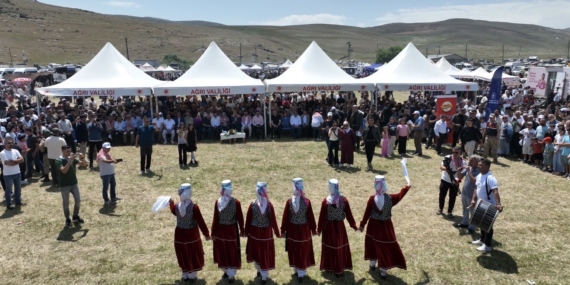 Balık Gölü'nde Şenlik Coşkusu: Ağrı'nın Doğal Güzellikleri