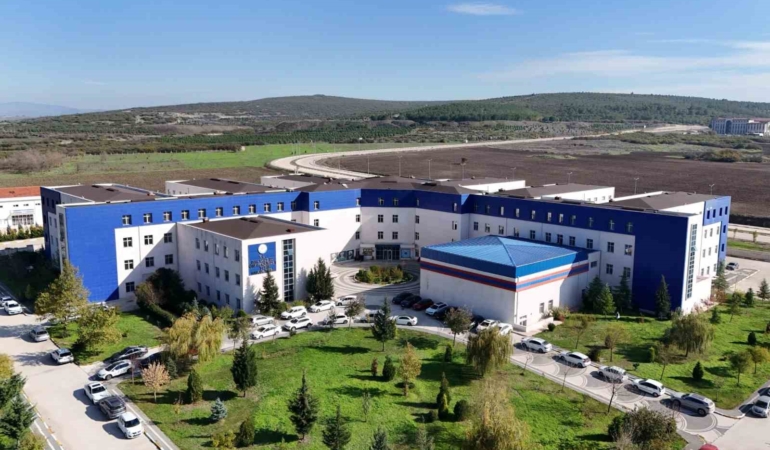 Balıkesir Üniversitesi Tıp Fakültesi 2026 YKS'de başarı gösterdi