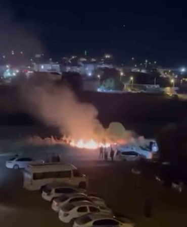 Balıkesir'de düğün havai fişekleri yangın çıkardı