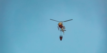 Balıkesir'deki yangına 6 uçak ve 6 helikopterle müdahale