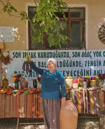 Başkan Tugay'dan Beydağlı kadınlara kooperatifleşme çağrısı
