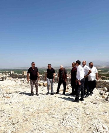Başkan Ulutaş, Akçadağ'daki Mahalle İhtiyaçlarını İnceledi