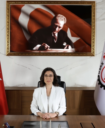 BAŞKAN VEKİLİ TEREKECİ ÖZKAN'DAN ZAFER BAYRAMI MESAJI YAYIMLADI