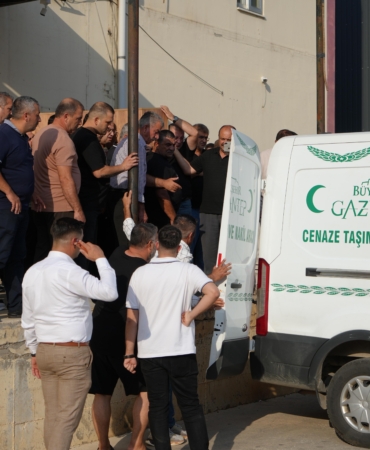 BATAN GEMİDE HAYATINI KAYBEDEN NİHAT BALYEMEZ'İN CENAZESİ GAZİANTEP'E GETİRİLDİ