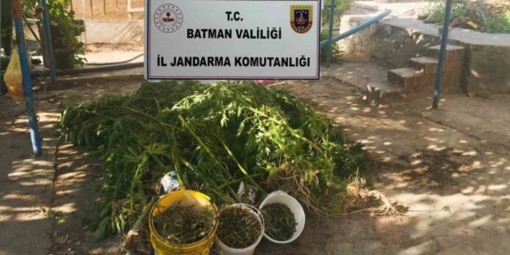 Batman'da kaçakçılık operasyonunda çok sayıda ürün ele geçirildi