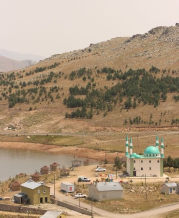 Bayburt'taki Yakupabdal Tabiat Parkı Doğaseverleri Bekliyor