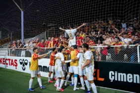 Benhur Keser, Kayserispor'un Iğdır FK'ya karşı ikinci golünü attı