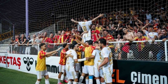 Benhur Keser, Kayserispor'un Iğdır FK'ya karşı ikinci golünü attı