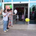 Berra Akarsu doğum gününde lösemiyi yendi