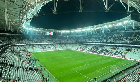 Beşiktaş, Hradec Kralove'yi geçerse Dinamo Zagreb ile karşılaşacak