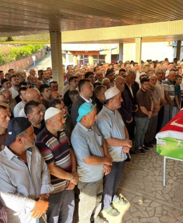 Beypazarı maden kazasında hayatını kaybeden işçi toprağa verildi