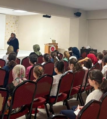 Bilecik'te Yaz Kur'an Kursu Öğrencilerine Değerler Eğitimi