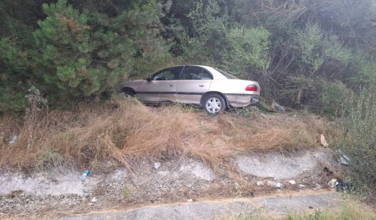 BİLECİK'TE MEYDANA GELEN TRAFİK KAZASINDA 2'Sİ ÇOCUK 4 KİŞİ YARALANDI