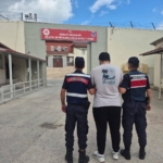 BİLECİK'TE UYUŞTURUCU SUÇUNDAN ARANAN ŞAHIS YAKALANDI