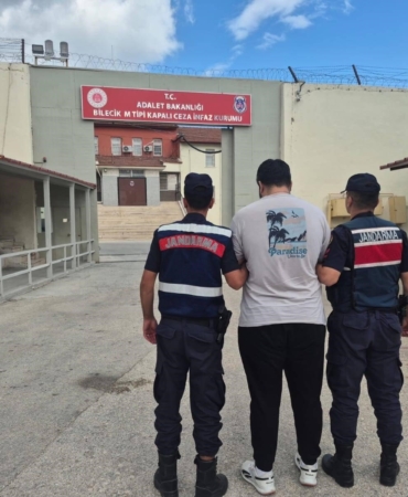BİLECİK'TE UYUŞTURUCU SUÇUNDAN ARANAN ŞAHIS YAKALANDI