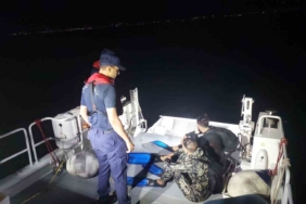 Bodrum açıklarında Yunan adasına geçmeye çalışan göçmenler yakalandı