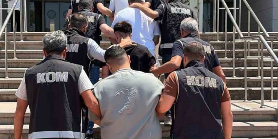 Bodrum'da suç örgütüne yönelik operasyonda 5 kişi gözaltına alındı