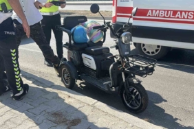 Burdur'da 3 tekerlekli motosiklet kazasında sürücü yaralandı