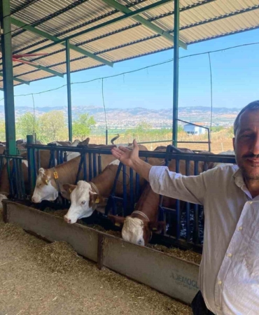 Bursa'da Avrupa Standartlarında Süt Üretimi